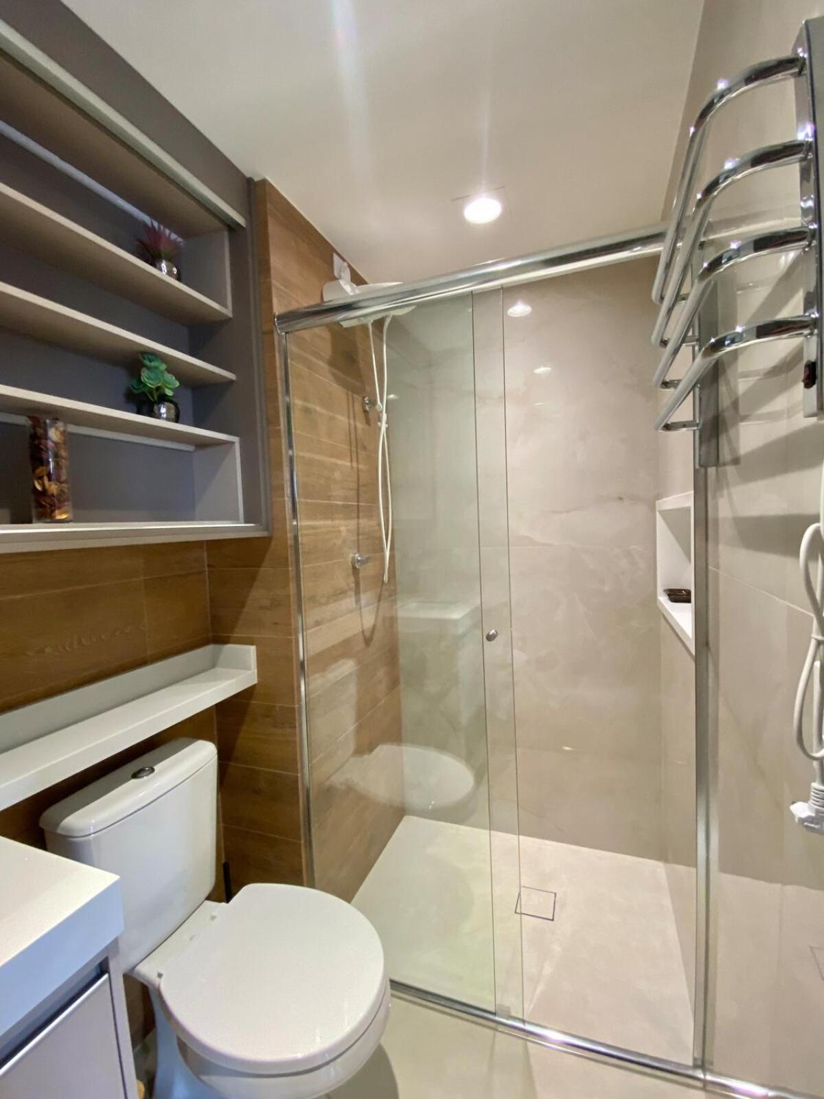 V1010 - Aconchegante, Bonito E Prox. Metro Apartamento *